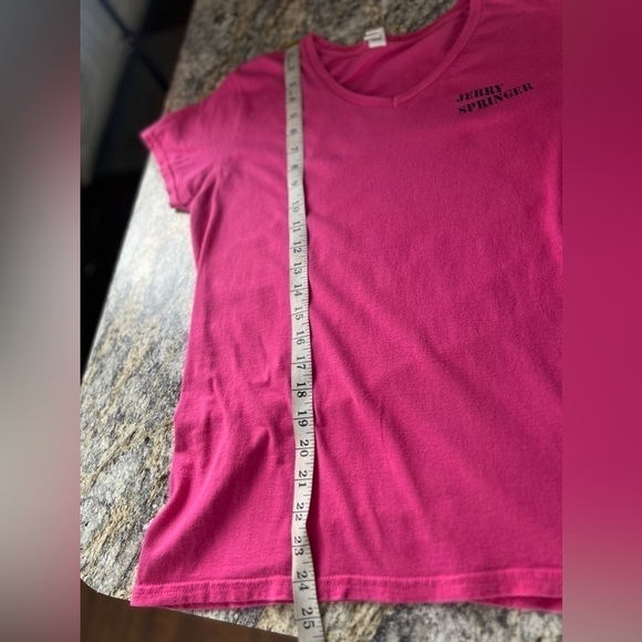 VINTAGE Jerry Springer Talkshow Pink V Neck SECURITY Short sleeve T-shirt Size M - Picture 11 of 17